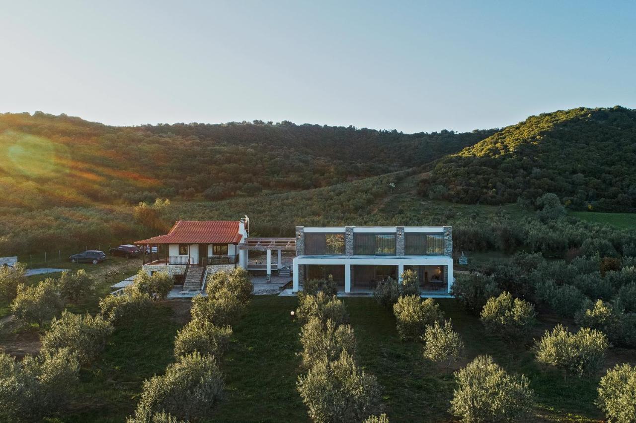 Casa Del Olivar Develikia Exterior photo